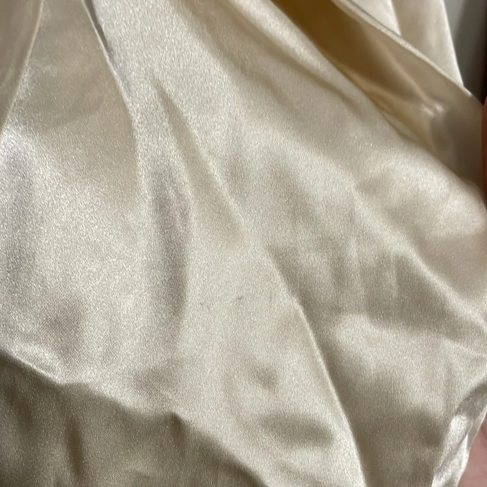 💖 NWT Reformation 100% Silk Roe Puff Sleeve Shirred Blouse in Champagne Gold